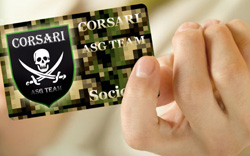 corsari-card-mano